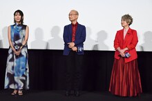 左から沢城みゆき、神谷明、伊倉一恵。