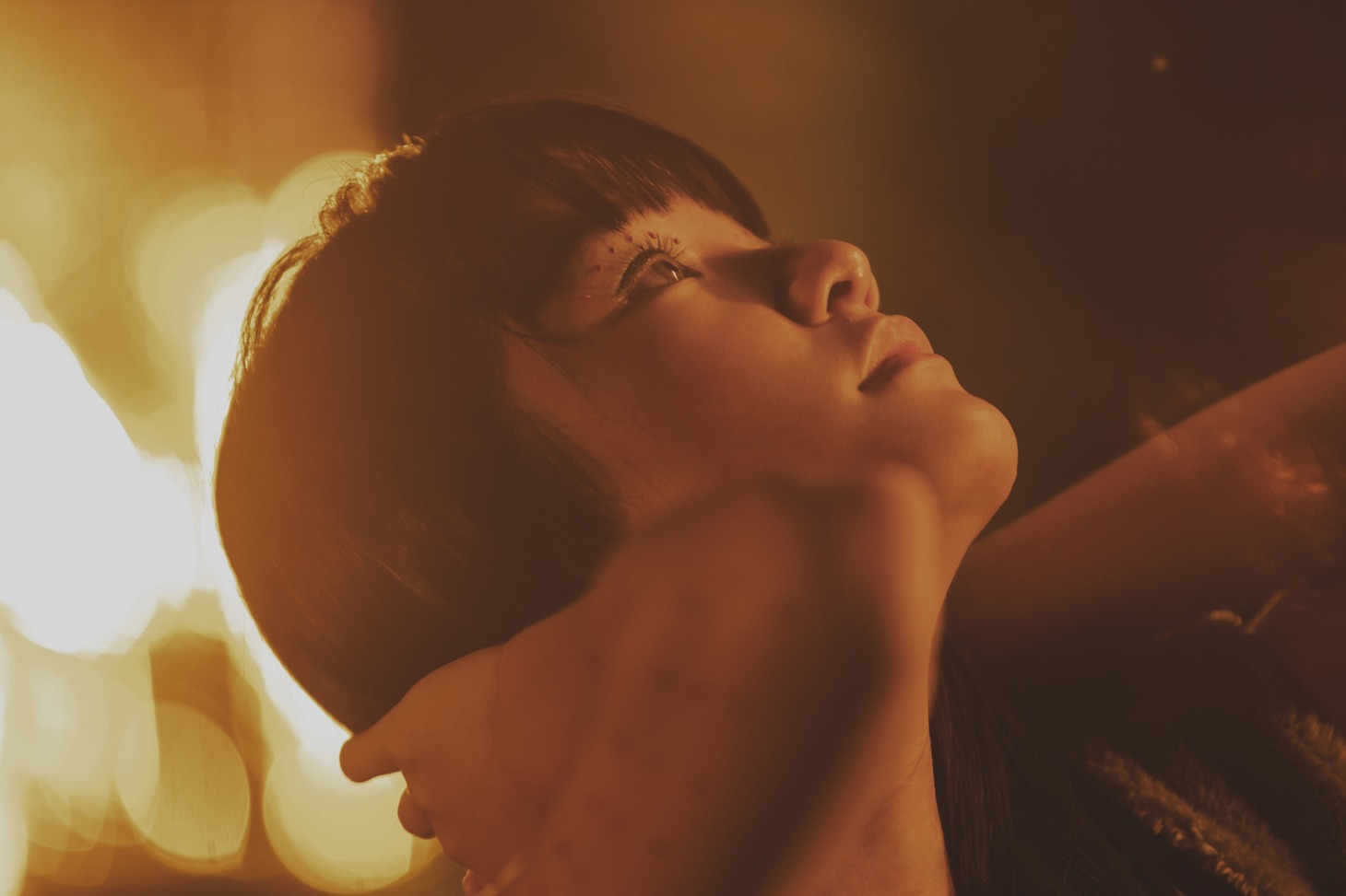 「唄う六人の女」場面写真