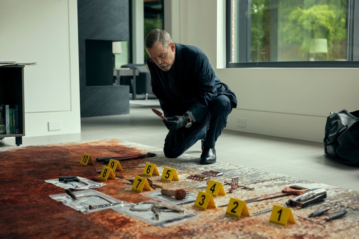 Netflixシリーズ「アッシャー家の崩壊」場面写真 (c)EIKE SCHROTER / NETFLIX