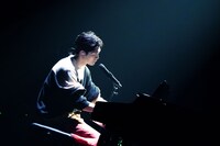 松下洸平「KOUHEI MATSUSHITA LIVE TOUR 2022～POINT TO POINT～」ライブ写真 （撮影：田中聖太郎）