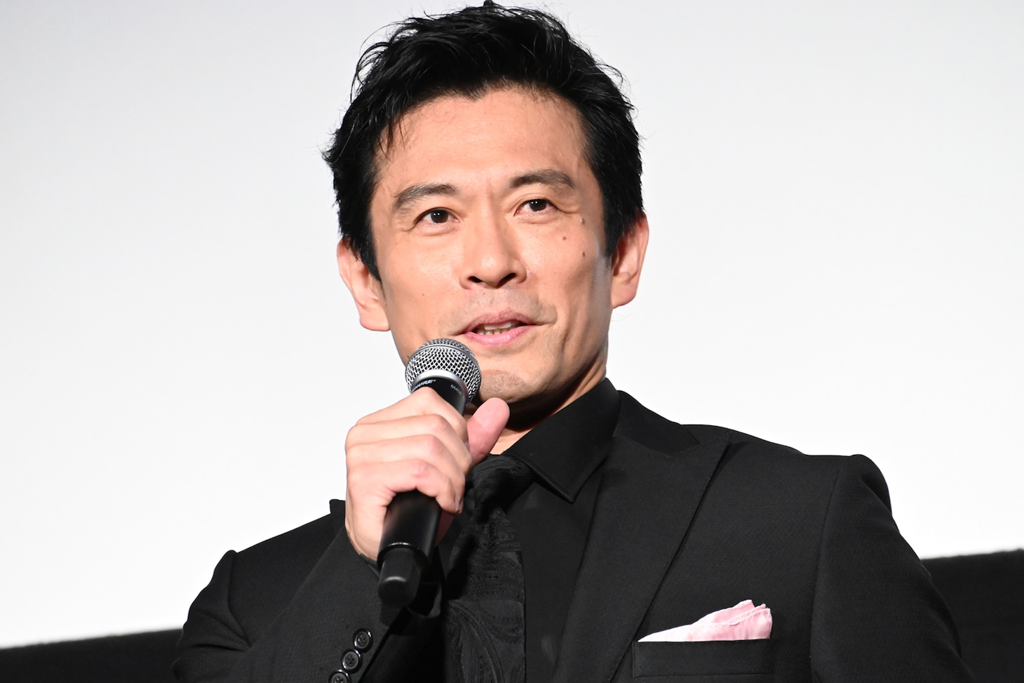 内野聖陽