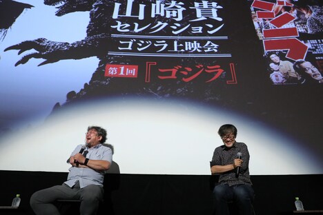 左から樋口真嗣、山崎貴。