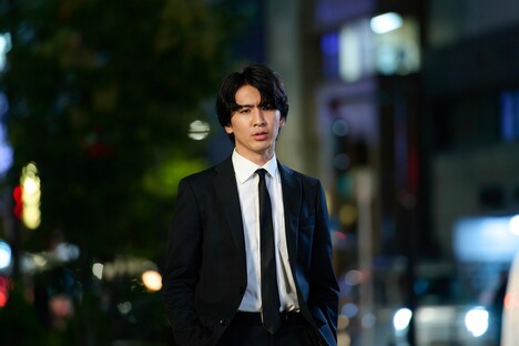 「18歳、新妻、不倫します。」場面写真