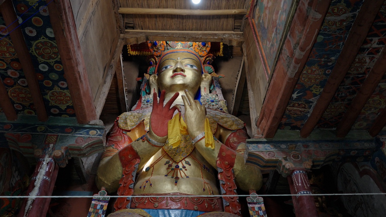 「JULLAY群青のラダック」場面写真