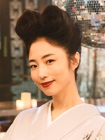 ちーママ役のMEGUMI。