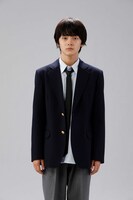 齋藤潤演じる遠野凪沙。