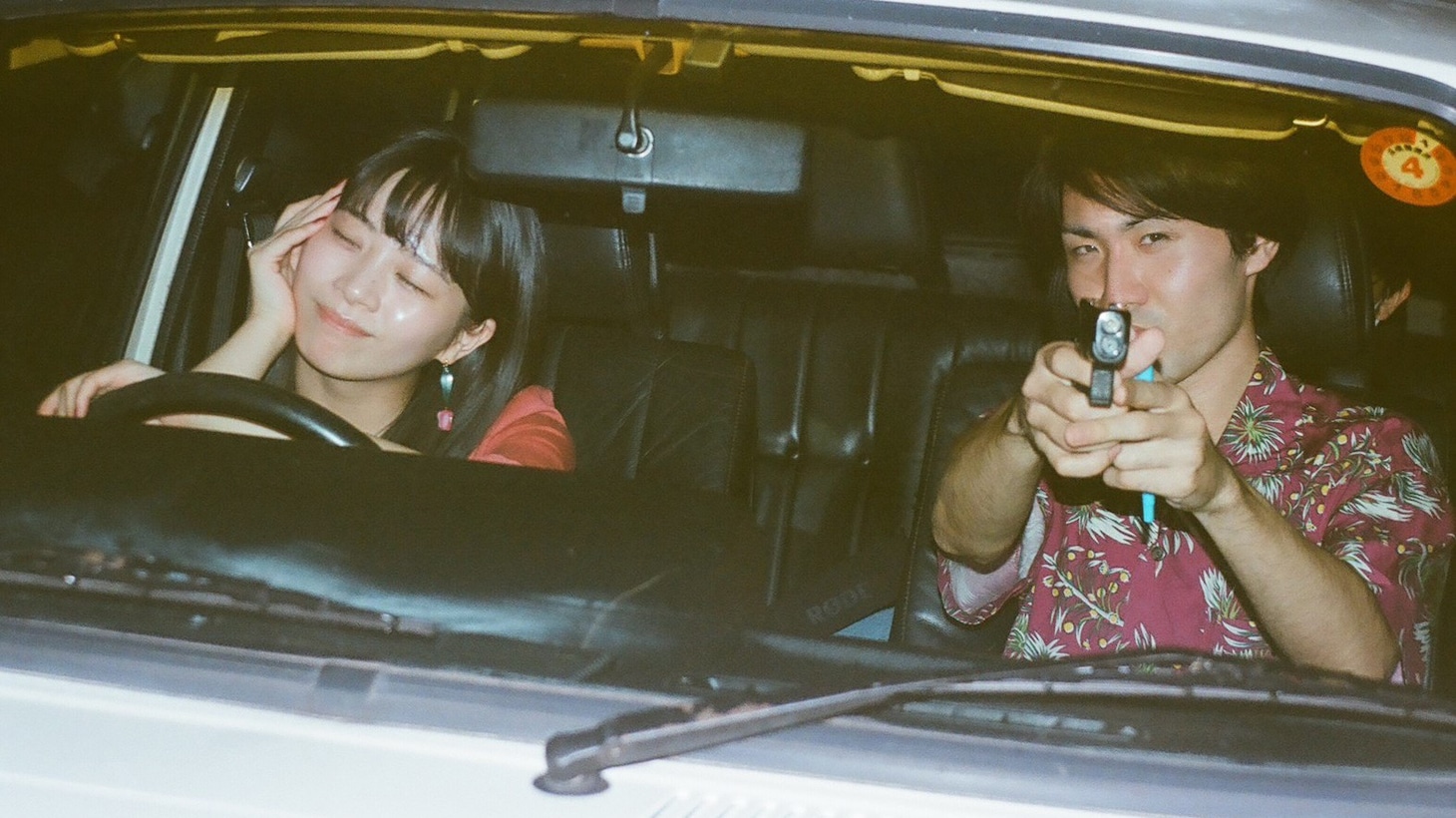 「完璧な若い女性」場面写真