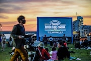 「CHOFU RIVER SIDE CINEMA」の様子。