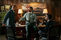 「眠りの地」場面写真