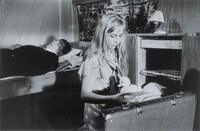 「白い花びら」場面写真 (c)Sputnik OY