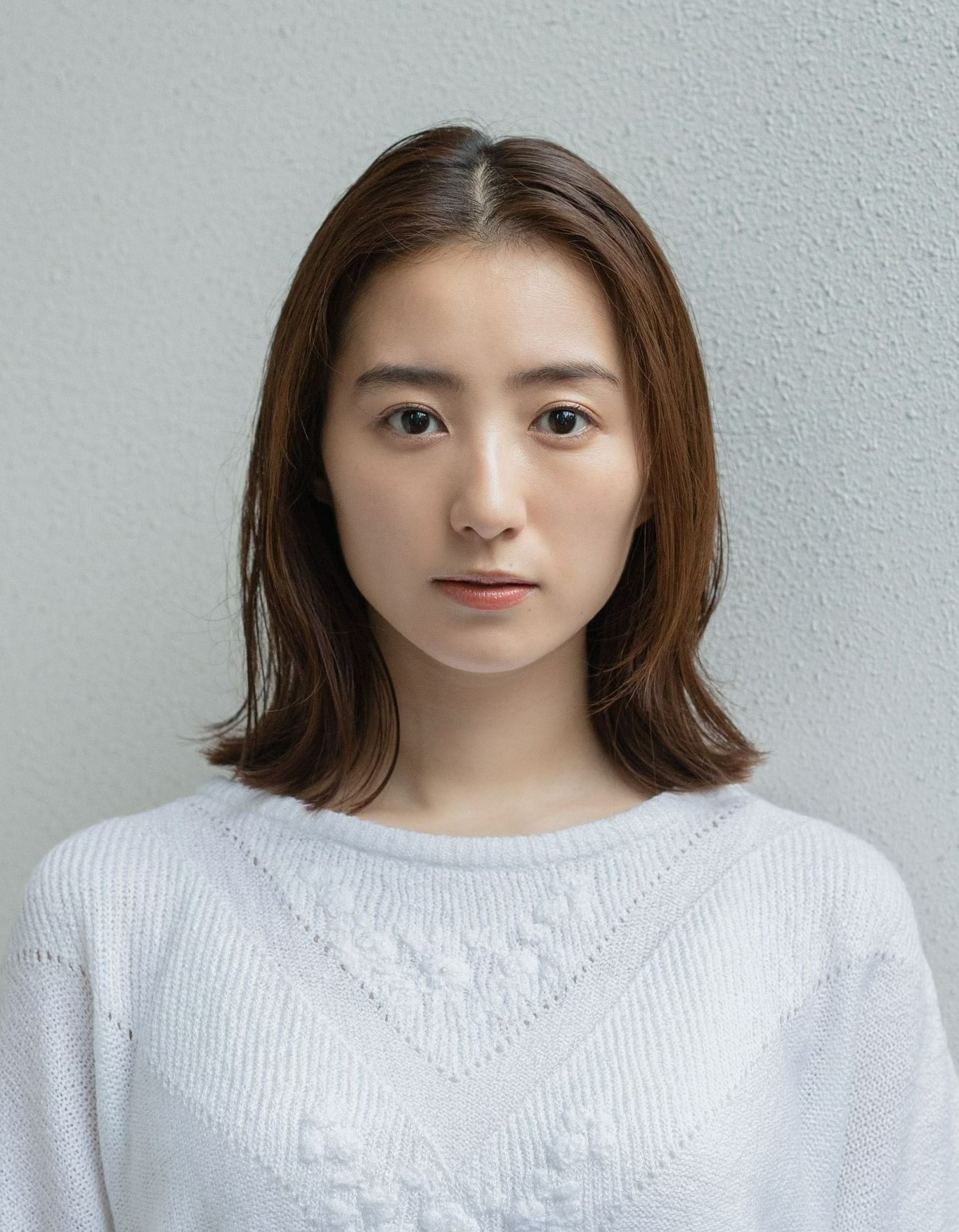 高田里穂