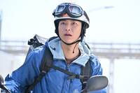 柳川るい扮するヒサオ。