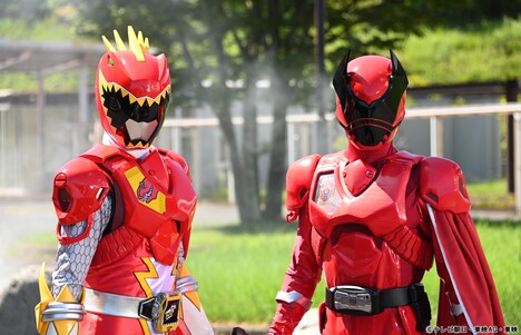 「王様戦隊キングオージャー」場面写真