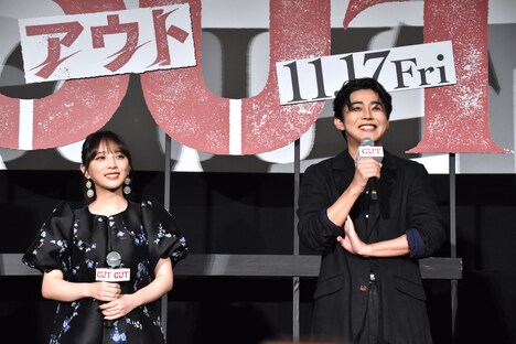 左から与田祐希、倉悠貴。