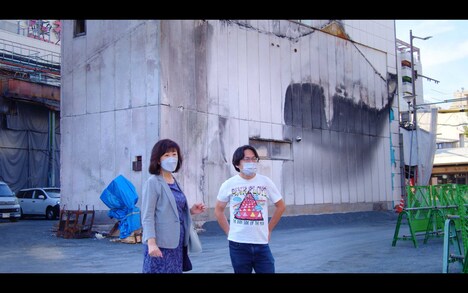 「ディス・マジック・モーメント」場面写真