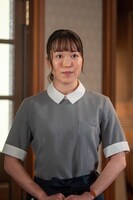 池月海玲役の小泉もえこ。