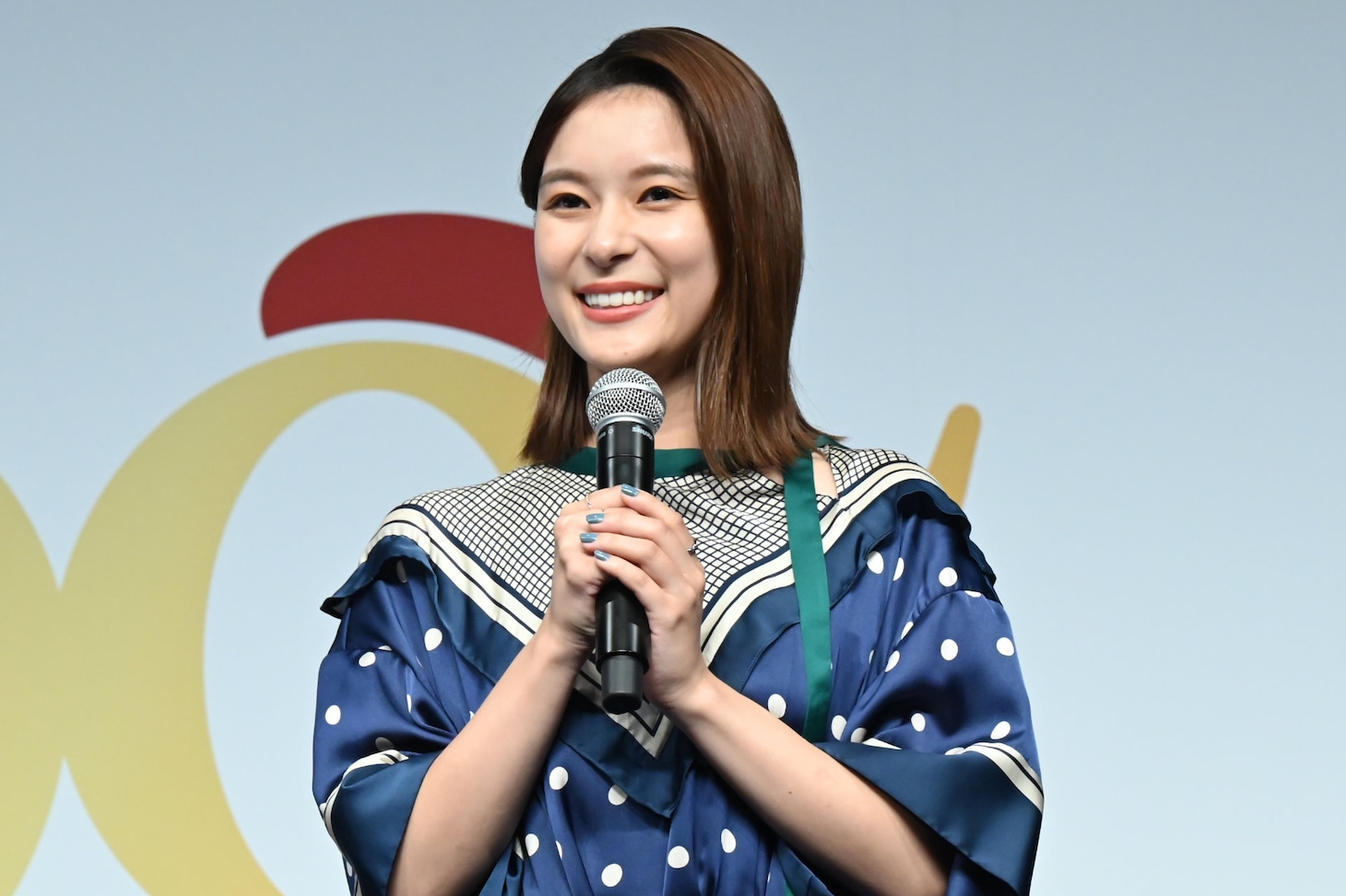 芳根京子