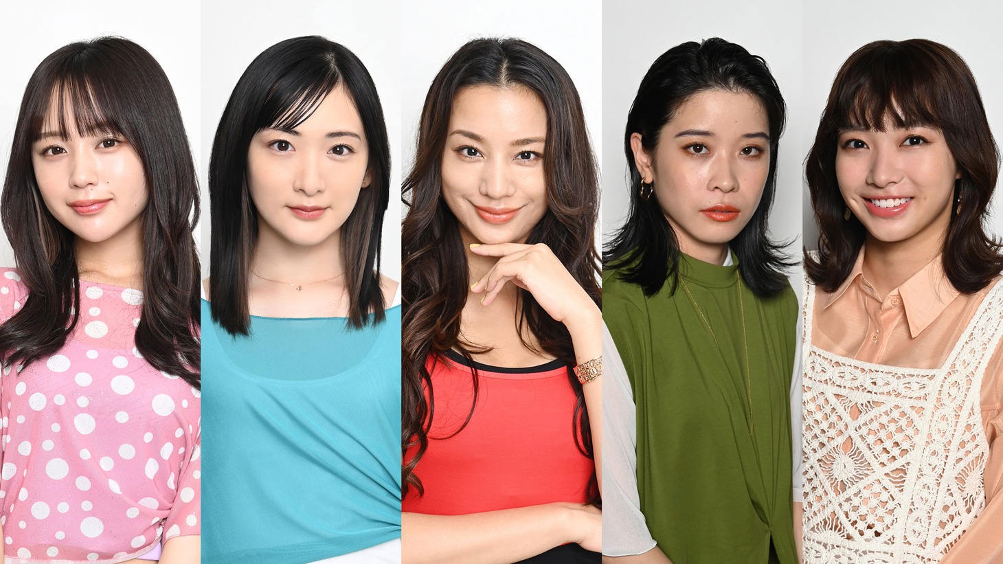 左から、なえなの、生駒里奈、高橋メアリージュン、円井わん、坂ノ上茜。