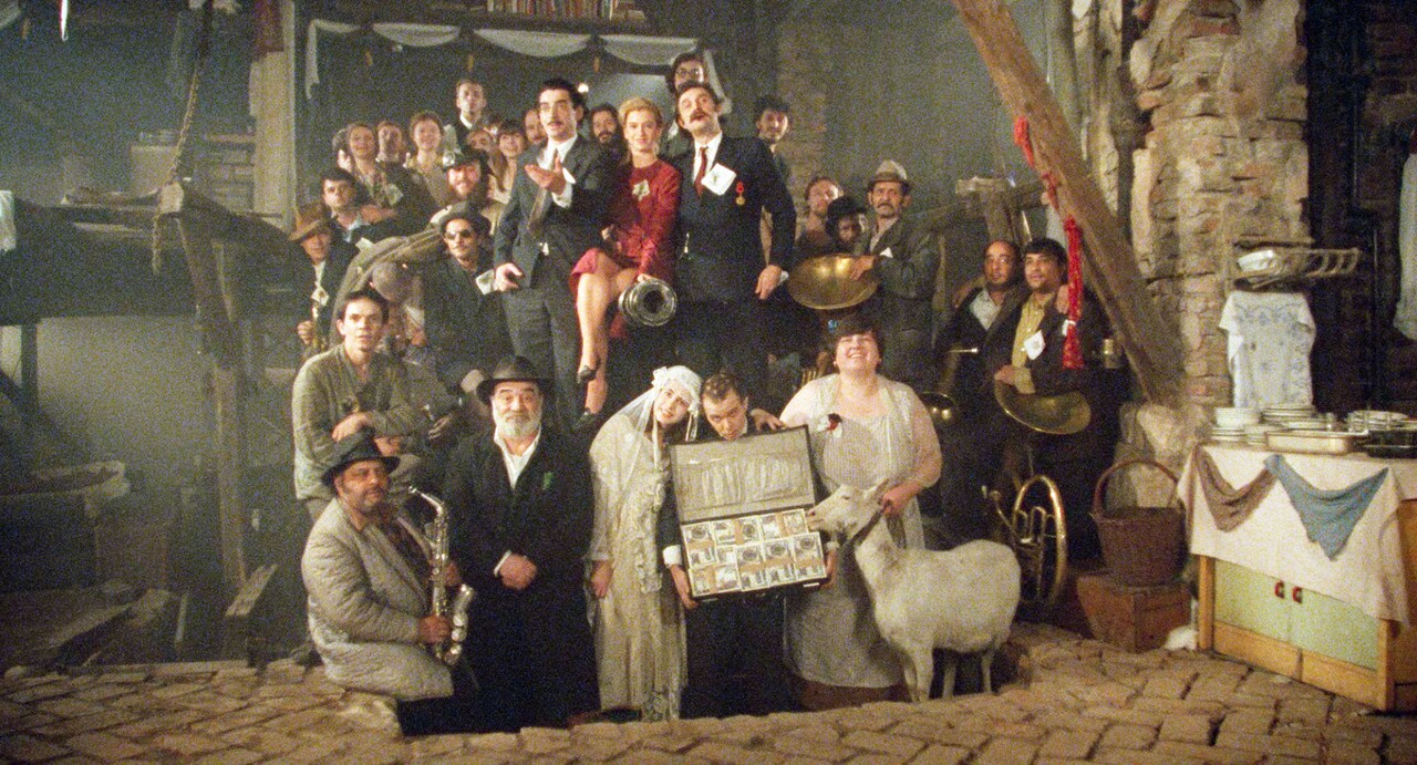 「アンダーグラウンド」場面写真 (c)1995 Ciby 2000-TF1 STUDIO