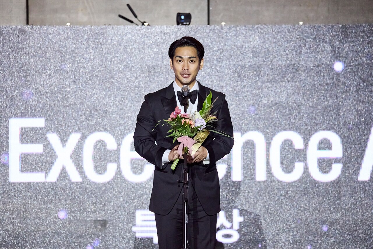 「ガンニバル」柳楽優弥がアジアエクセレンスアワードを受賞