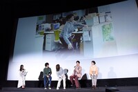 松下洸平演じる春木椿がオフィスで転ぶシーン。