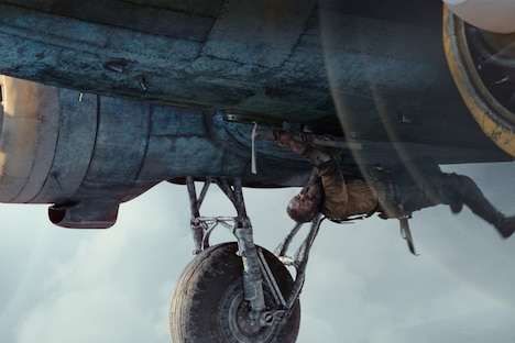 「SISU/シス 不死身の男」場面写真