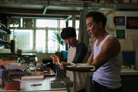 香港映画「燈火（ネオン）は消えず」場面写真