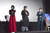 「鯨の骨」初日舞台挨拶の様子。