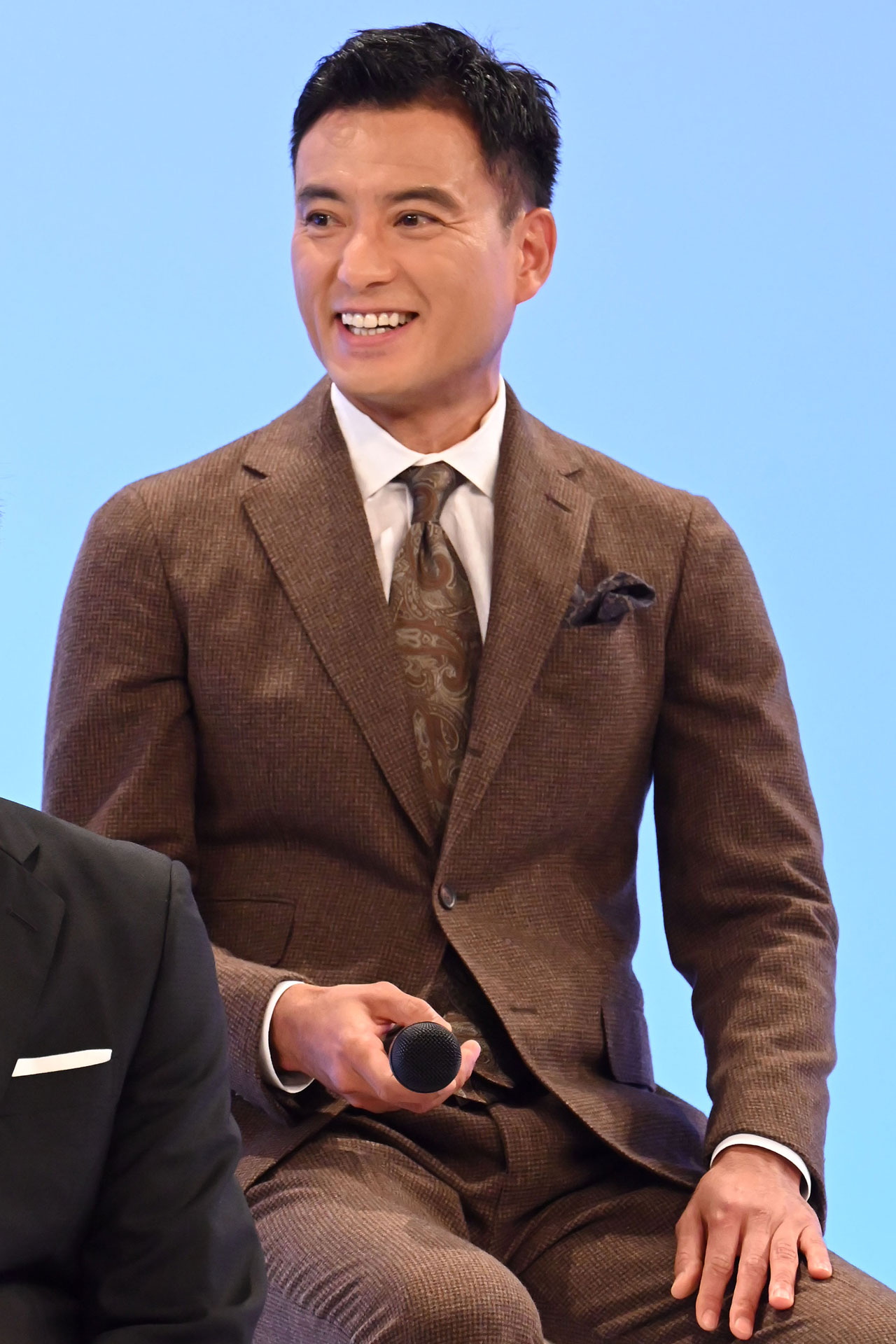 徳重聡