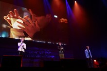 左から吉野北人、川村壱馬、RIKU。