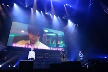 左から吉野北人、川村壱馬、RIKU。