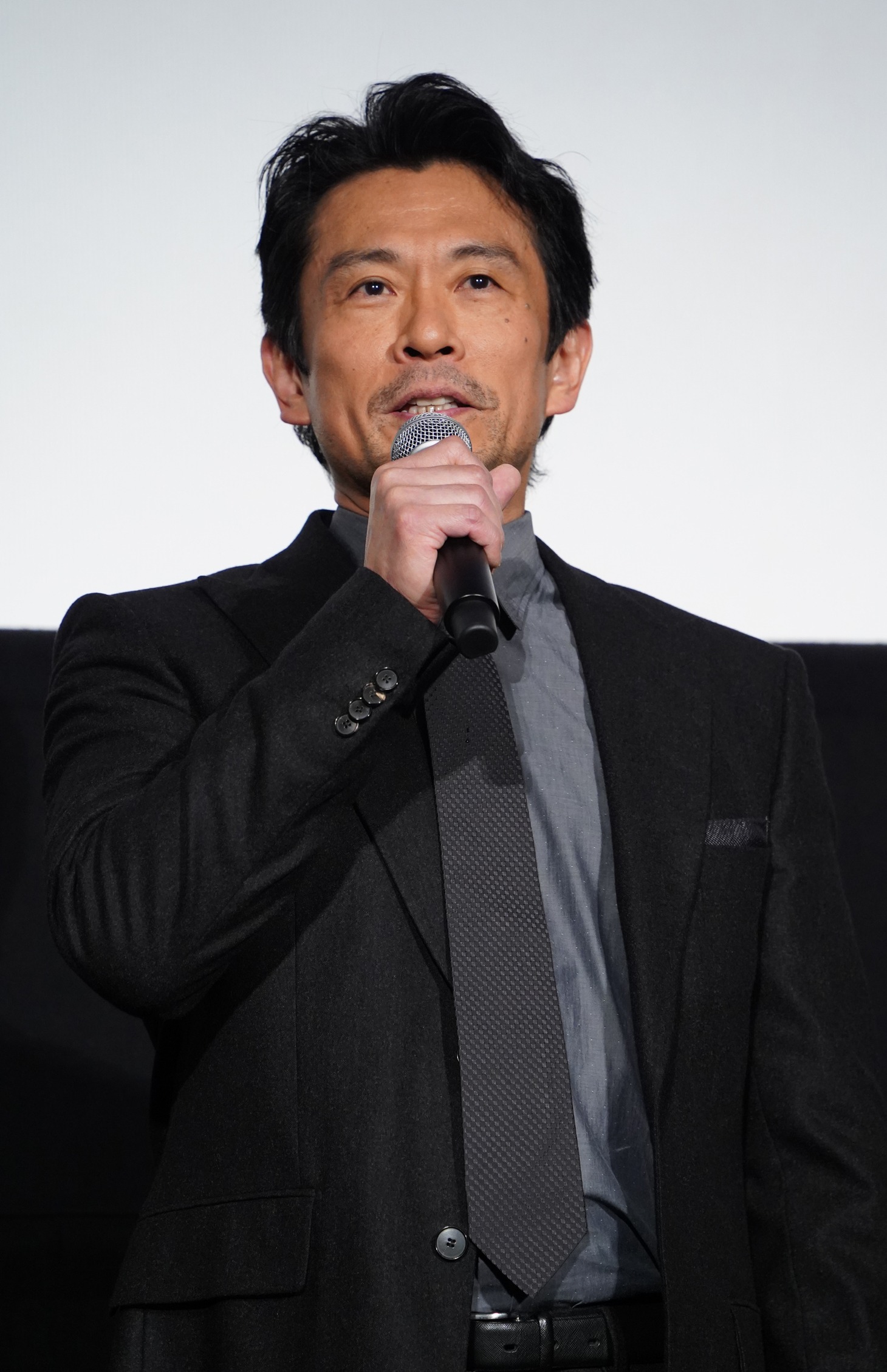 内野聖陽