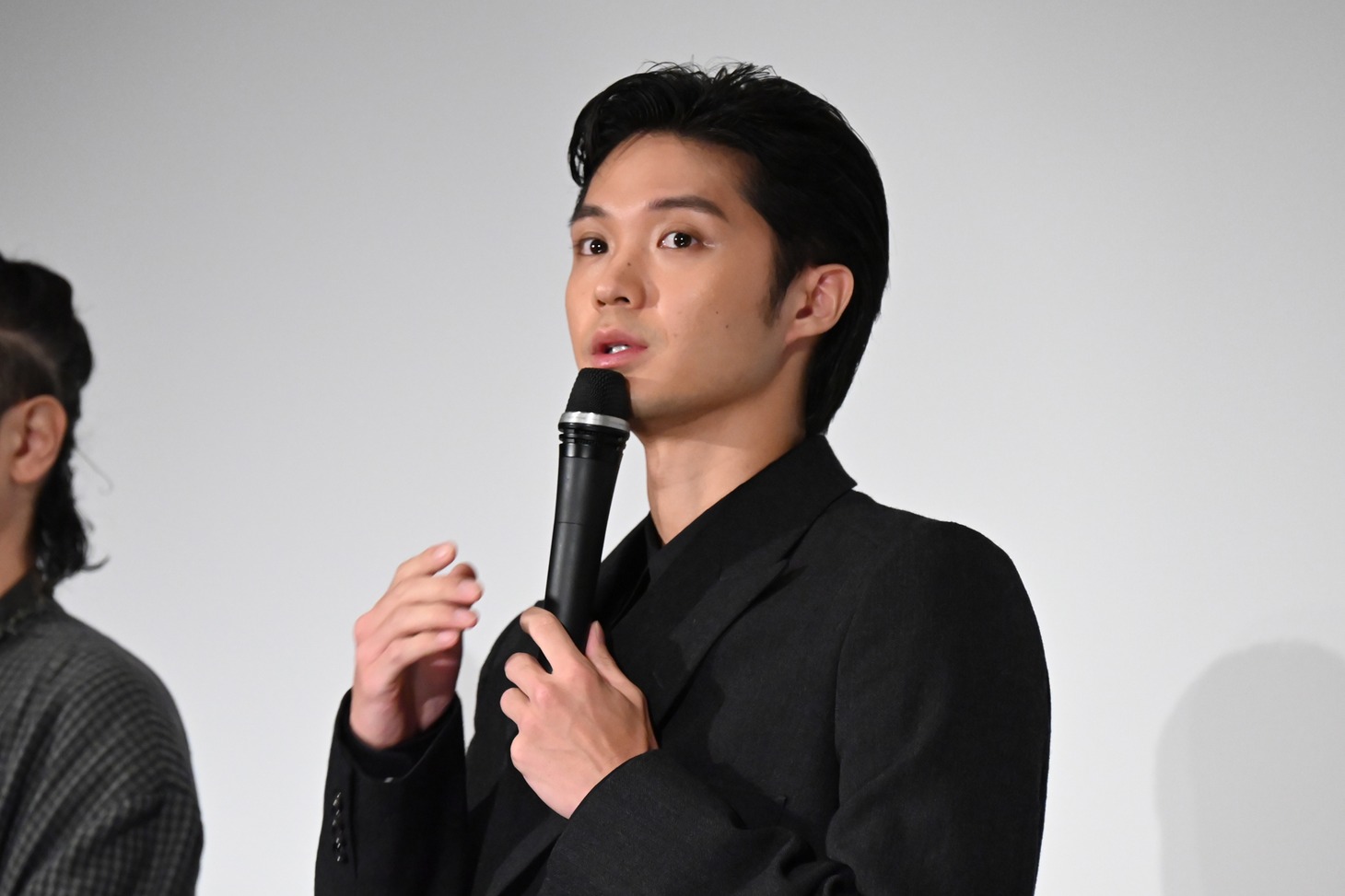 磯村勇斗