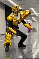仮面ライダーガッチャードエクシードマイティ