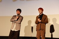 左から井上裕介、高塚大夢。