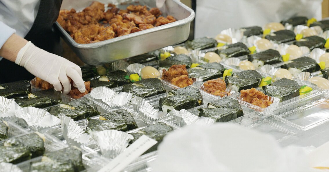 ドキュメンタリー「映画の朝ごはん」公開、撮影現場で愛される弁当屋・ポパイに迫る