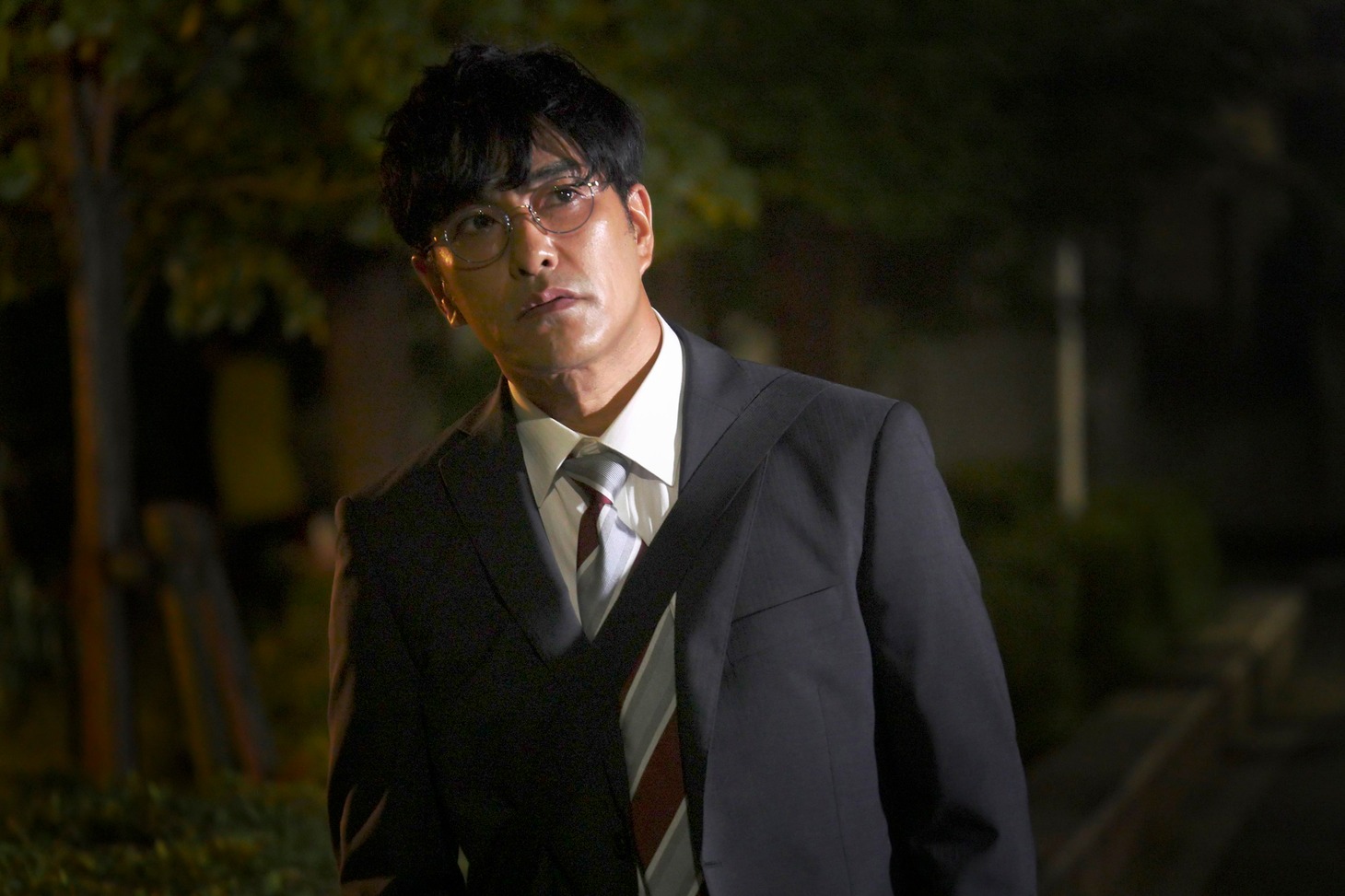 「地獄で冤罪」場面写真