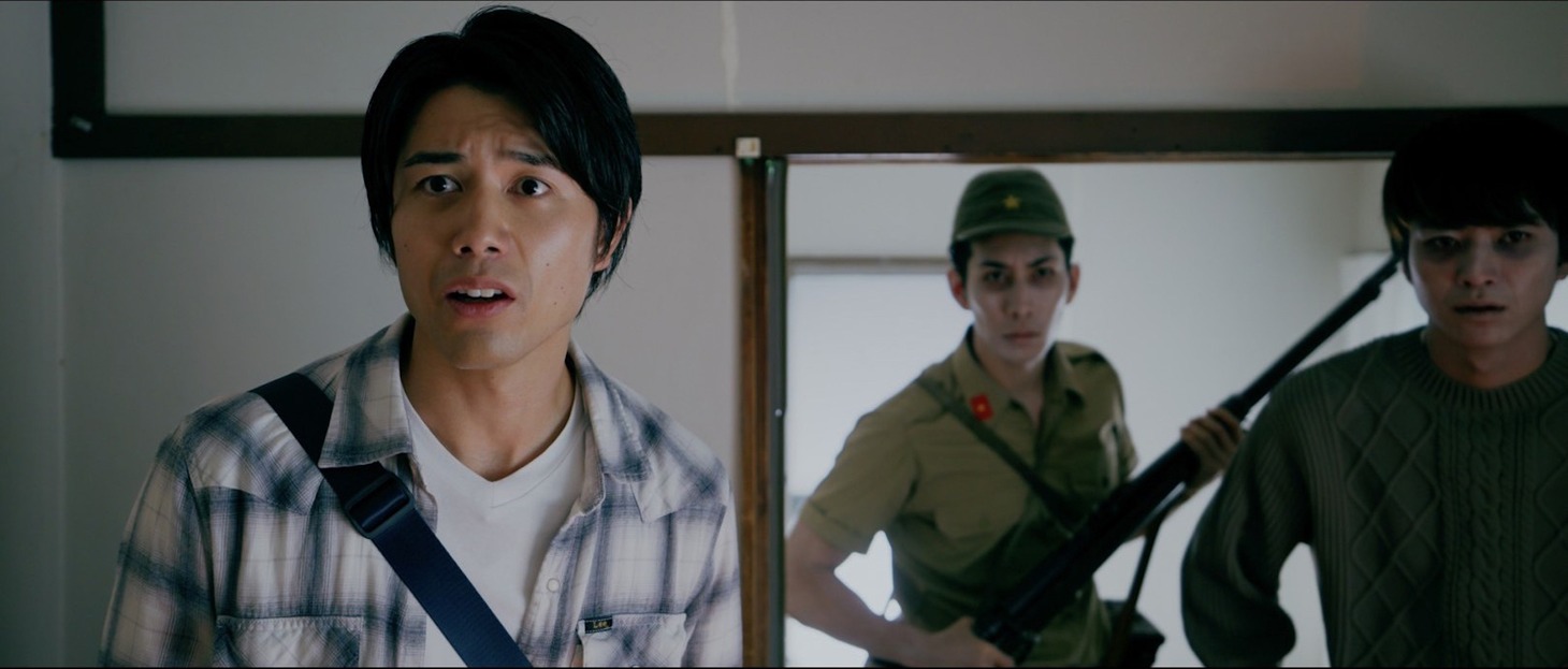「Starting Over」場面写真