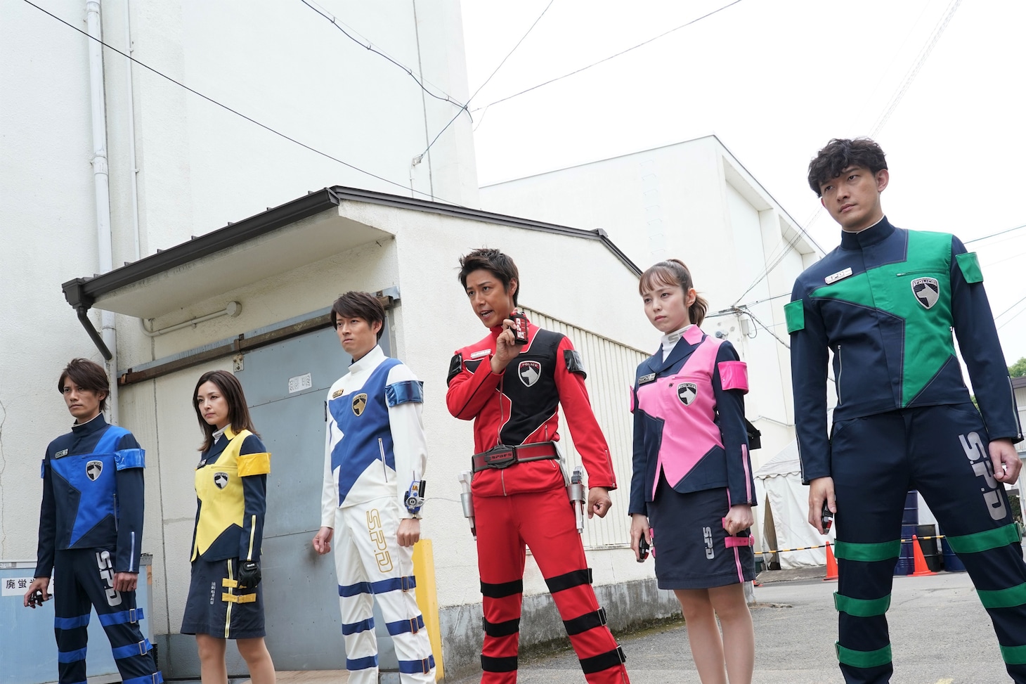 「特捜戦隊デカレンジャー20th ファイヤーボール・ブースター」場面写真