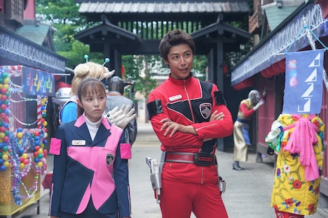 「特捜戦隊デカレンジャー20th ファイヤーボール・ブースター」場面写真