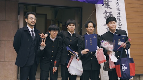 「メロスたち」場面写真