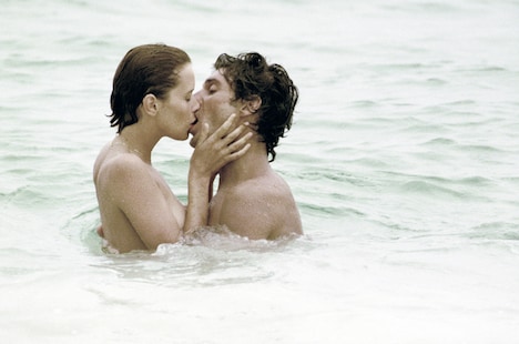 「さよならエマニエル夫人 デジタルリマスター版」メインカット (c)1977 STUDIOCANAL. Tous droits réservés.