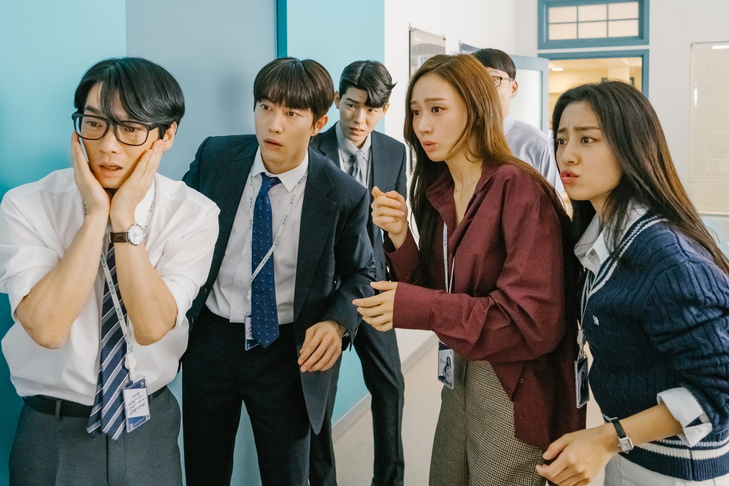 韓国ドラマ「ガウス電子～僕らの社内恋愛マニュアル～」場面写真