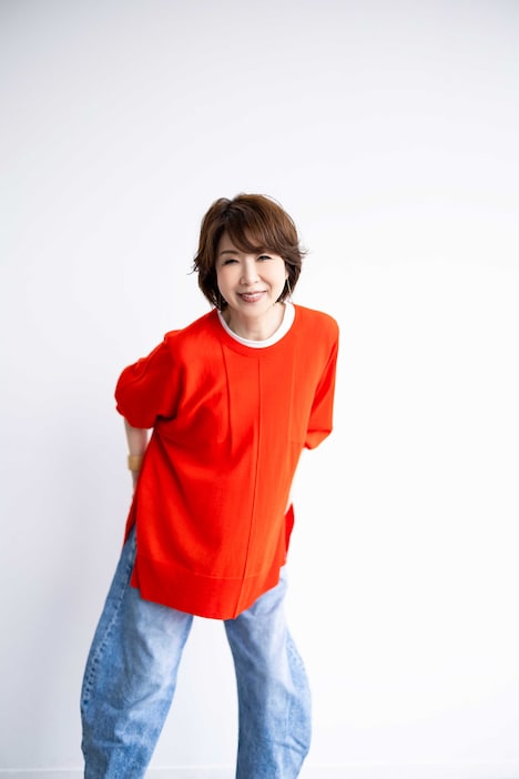 伊藤蘭の初エッセイ集より、収録カット。（撮影：前田晃）