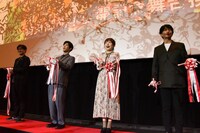 左から板津匡覧、大塚剛央、川井田夏海、津田健次郎。