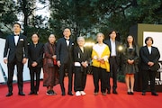 Nippon Cinema Nowで上映される「左手に気をつけろ」のスタッフ・キャストたち。
