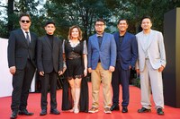 コンペティションで上映される「野獣のゴスペル」のスタッフ・キャストたち。