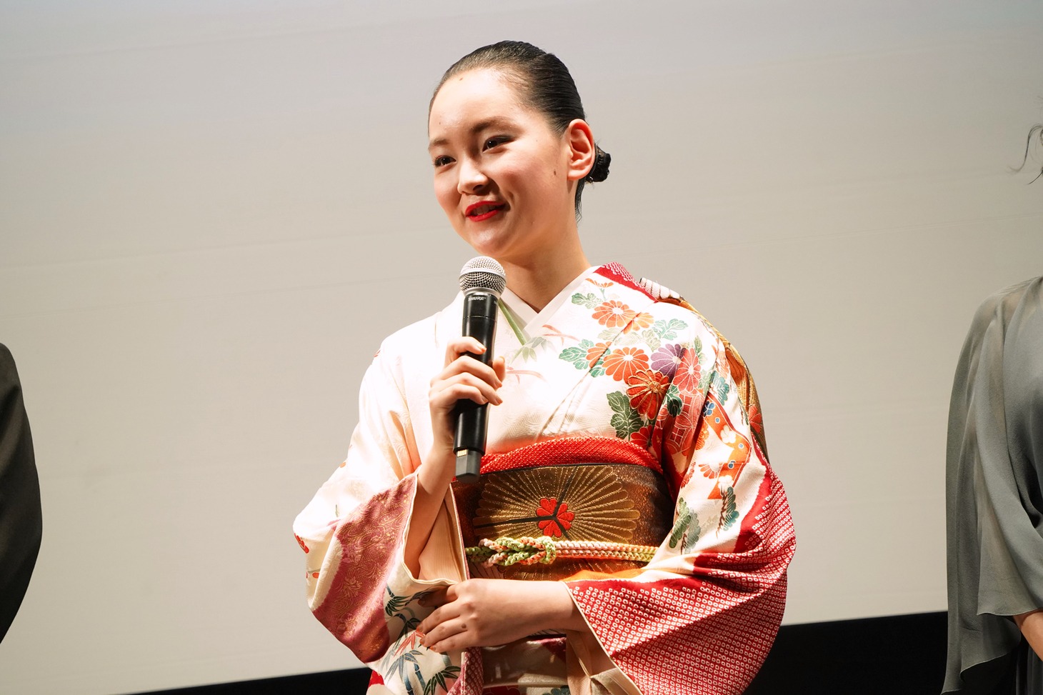 中野有紗