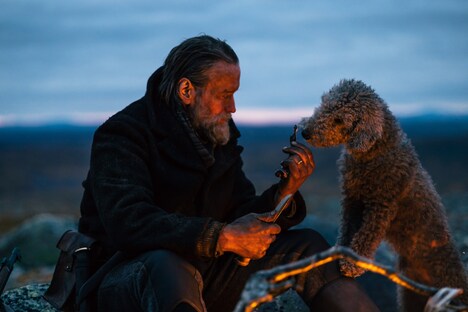 「SISU/シス 不死身の男」場面写真