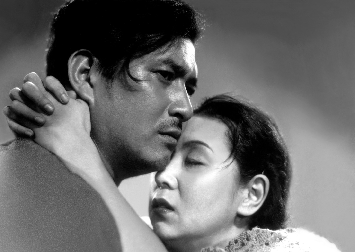 「風の中の牝鷄」場面写真。黒沢清は松竹映画100周年記念企画「100人が選ぶ松竹映画」の1本に選んでいる。(c)1948/2022Shochiku Co., Ltd.